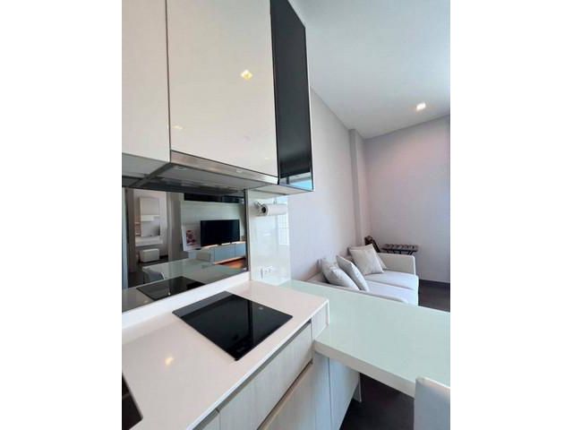 Q ASOKE CONDO FOR SALE