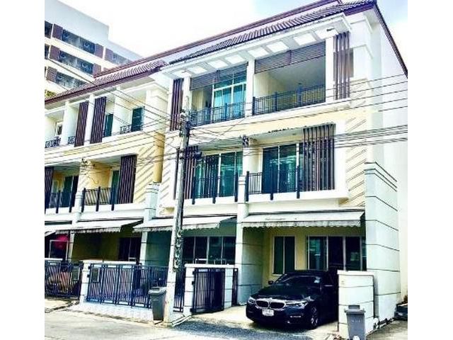 PN26 ให้เช่า และ ขายทาวน์โฮม บ้านกลางเมือง เออร์บาเนี่ยน เกษตร-นวมินทร์ 2 Baan Klang Muang Urbanion Kaset-Nawamin 2 ซอยล