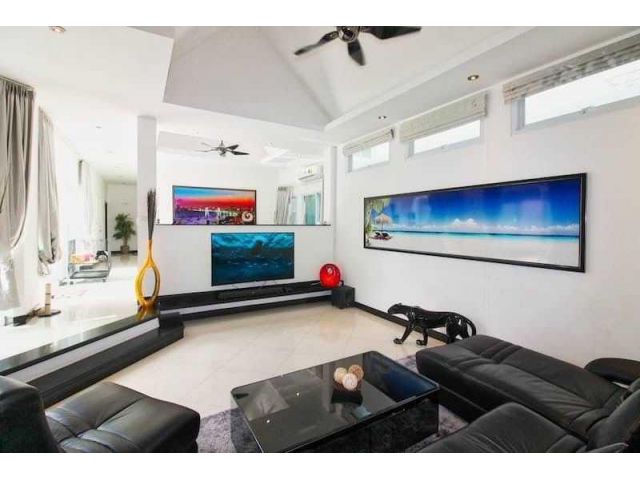 For Sale at T.W. Palm Resort (S14-0280)