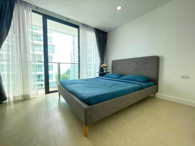 For Sale Aurora Pratumnak  studio  partial sea view (S14-0286)