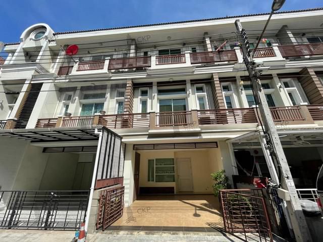 ขายทาวน์โฮม  สุคนธสวัสดิ์ 38 ขนาด22.2 ตร.ว.