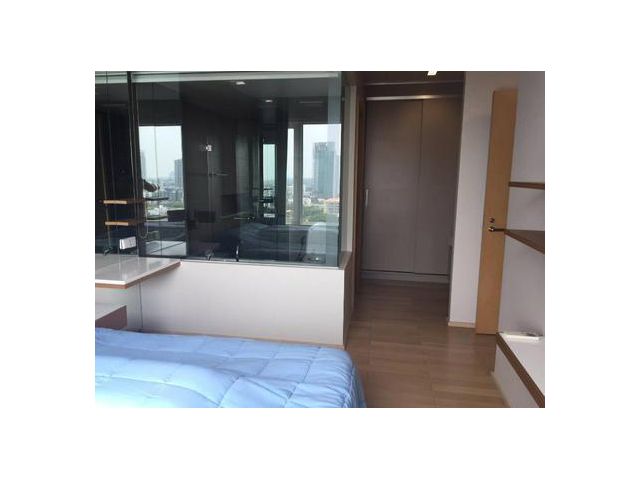 Siri at Sukhumvit 2 Bed