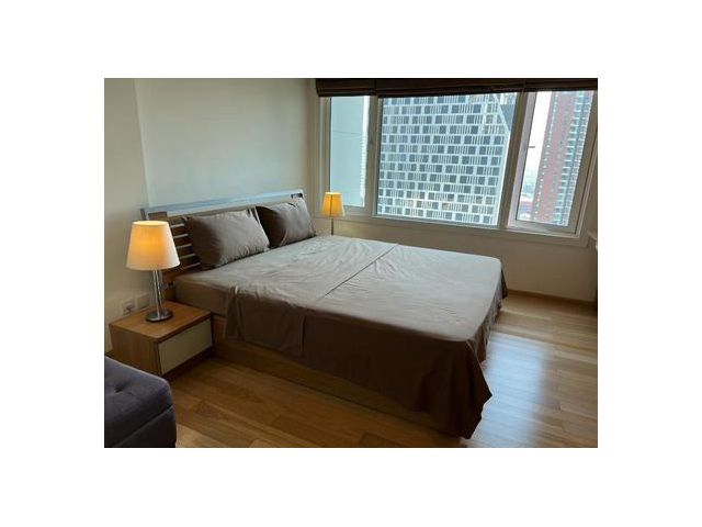 Siri at Sukhumvit 1 Bed