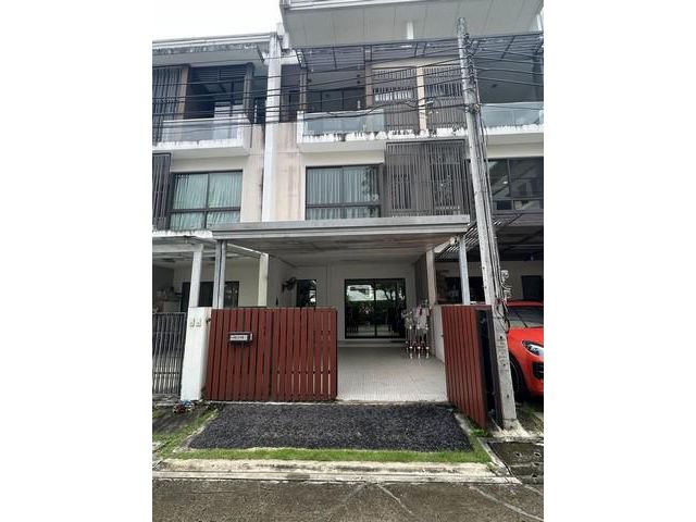 BH1976 ให้เช่าทาวน์โฮม 3ชั้น เดอะเทอเรสรามอินทรา65