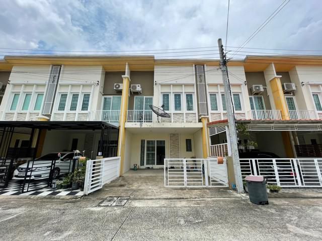 ขาย ทาวน์เฮาส์ โกลเด้นทาวน์1 งามวงศ์วาน