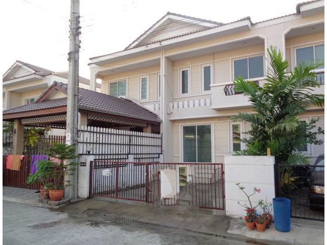 ขายทาวน์โฮม โครงการ บ้านบดินทร รามอินทรา-ซาฟารี