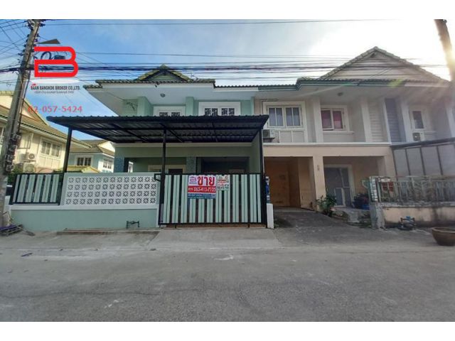 ทาวน์เฮาส์ 2 ชั้น หมู่บ้าน พฤกษา บี คลอง 3 เนื้อที่ 25.4 ตรว. ถนนรังสิต-นครนายก อ.คลองหลวง จ.ปทุมธานี