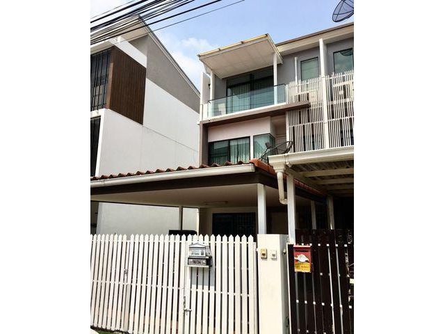 PTM22 ให้เช่าทาวน์โฮม  เดอะ เทอเรส รามอินทรา The Terrace Ramintra รามอินทรา 65 ซ.ถนอมมิตร ห่างถนนรามอินทรา