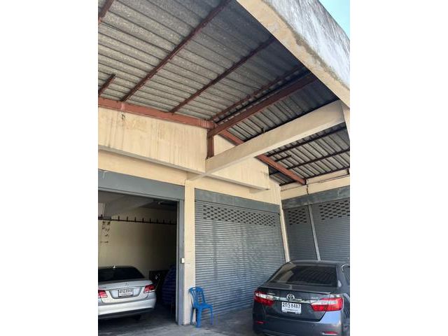 Factory For Rent ให้เช่าโรงงานย่านพัฒนาการ ราคา 500000 บาท อ่อนนุช เขตสวนหลวง เนื้อที่ 627 ตร.ว พื้นที่ใช้สอย 7000 ตาราง