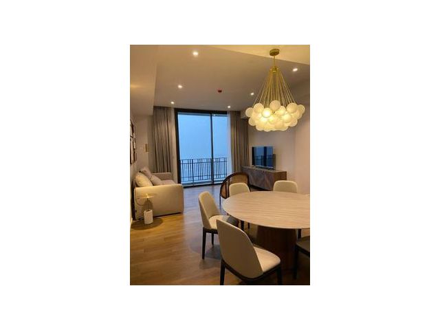 MUNIQ Langsuan 2 Bedroom