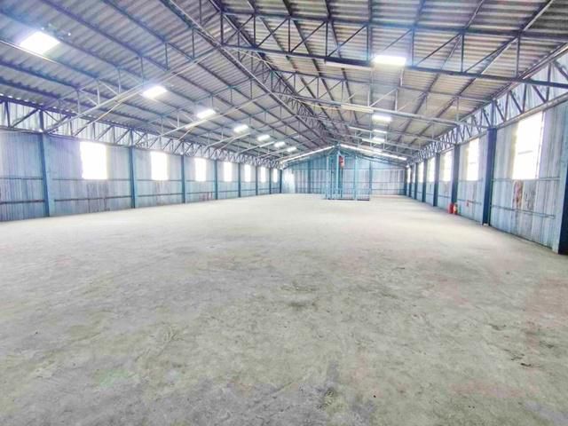 ออฟฟิศให้เช่า อ้อมน้อย ไทวัสดุ คลังสินค้า 3 ชั้น