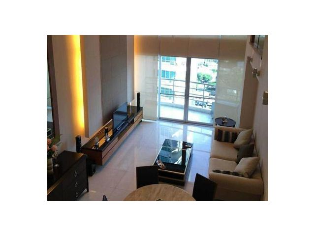 The Rajdamri 2 Bedroom