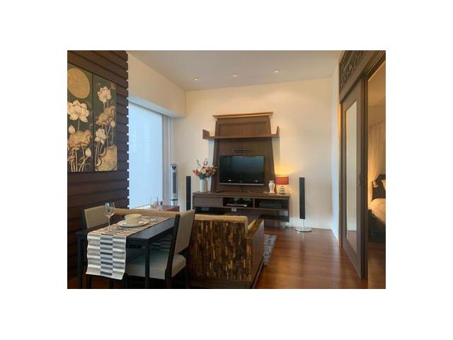 Hansar Rajdamri 1 Bed