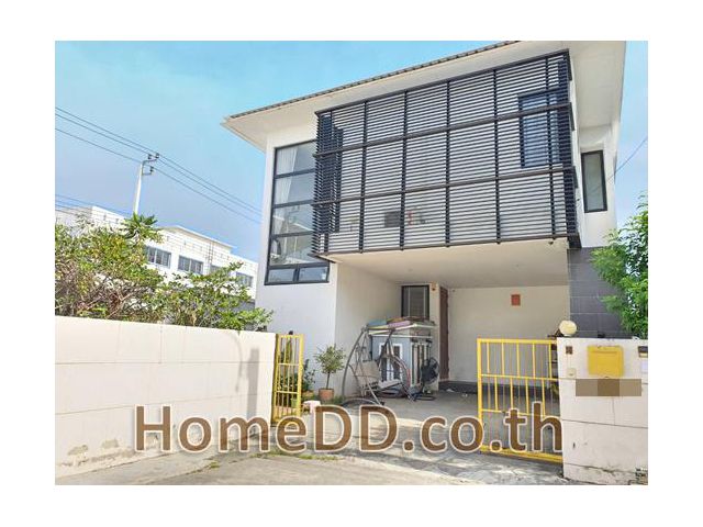 ขายด่วนบ้านเดี่ยว 2 ชั้น หลังริม หมู่บ้าน เซนมูระ ศรีนครินทร์-บางนา สมุทรปราการ H-6248