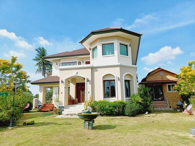 ขายบ้านพร้อมที่ดิน บางแวก บางแค เนื้อที่ 1 ไร่
