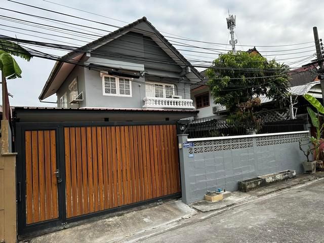 ให้เช่าบ้านเดี่ยว 2 ชั้น หมู่บ้านชวนชม ลาดพร้าว101