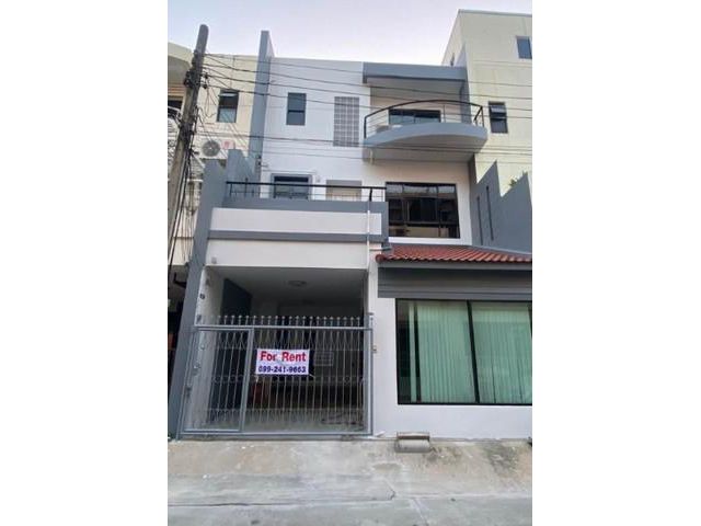 ให้เช่าทาวน์โฮม ซอย ลาซาล77 ไพร์มเพลส105 บางนา