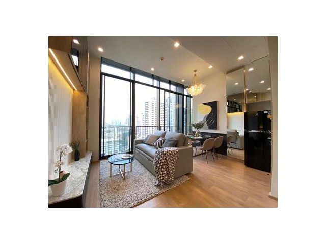 Noble Around 33 2 Bed