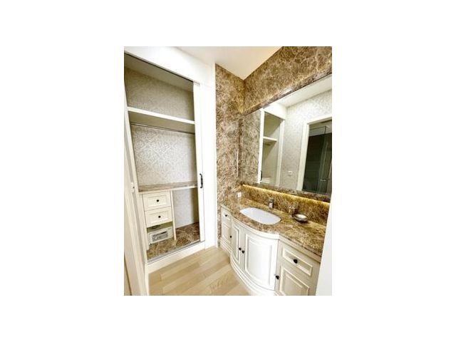 Siri at Sukhumvit 2 Bed