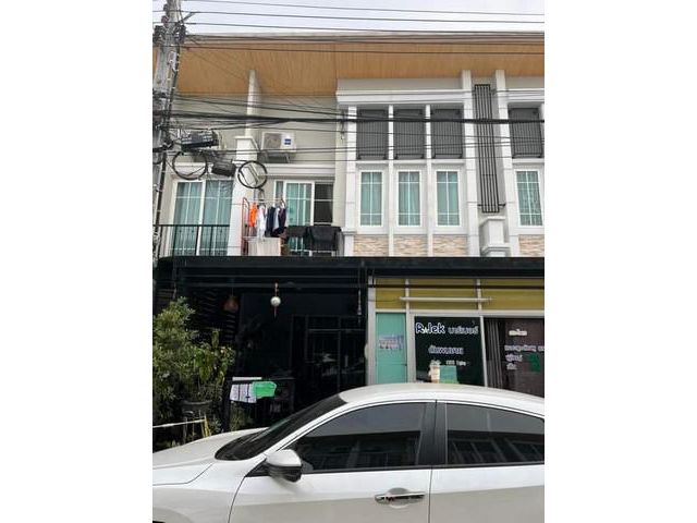 โกลเด้นทาวน์ 2 ถนนนวมินทร์ ซอยนวมินทร์ 42