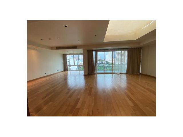 เบลเกรเวีย เรสซิเดนซ์ 4 ห้องนอน