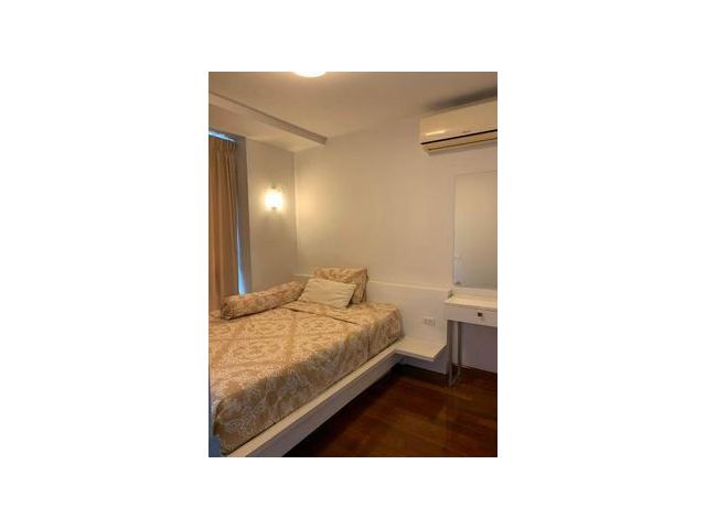 เลอ โคเต้ ทองหล่อ 8 1 ห้องนอน