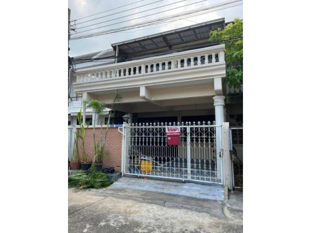 ให้เช่าทาวน์เฮ้าส์ 2ชั้น สุขุมวิท93 พึ่งมี 3 พร้อมเฟอร์นิเจอร์ ใกล้รถไฟฟ้า (ปุณณวีถี บางจาก อุดมสุข) สนใจติดต่อคุณชัย โท