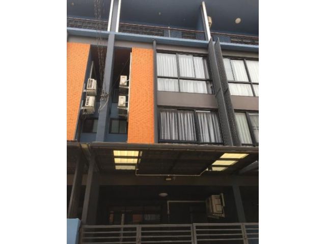 ให้เช่าทาวน์โฮม โครงการ Haus 35 ถนนแจ้งวัฒนะ
