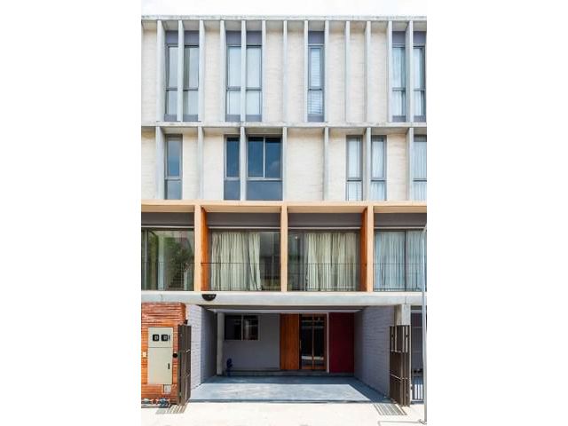 ให้เช่าทาวน์โฮม3.5ชั้น DHEPA รามคำแหง 118