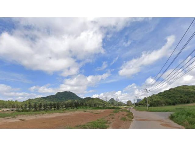 ที่ดินติดสวนนงนุช 567-1-67ไร่ ไร่ละ 7ล้าน ต. บางเสร่  อ. สัตหีบ จ. ชลบุรี