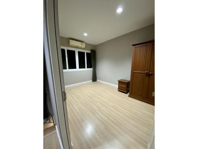 PO1456 ให้เช่า ทาวน์โฮม  กรีนนิช Greenich