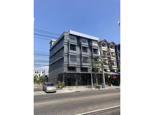 ให้เช่าอาคารลาดปลาเค้า 3คูหาทะลุกัน  เหมาะทำโชวรูม