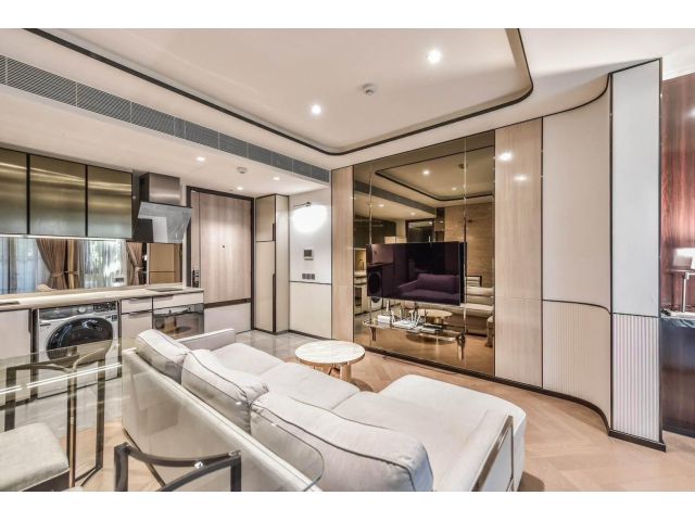 The Reserve Sukhumvit 61 for rent 1 bedroom 1 bathroom 50 sqm. rental 55,000 baht/month