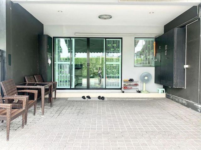 ขายบ้านทาวน์โฮม3ชั้น รามคำแหง39