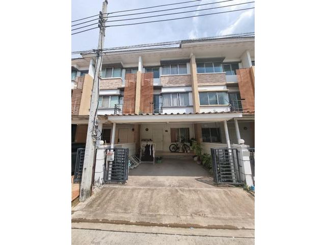 sss001 ขาย ทาวน์พลัส สุวรรณภูมิ กิ่งแก้ว37/4 บ้านเปล่า