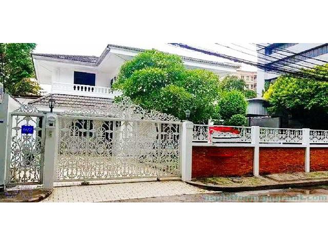 จอดรถ15คัน เช่าบ้าน119k MRT พระราม9 137.6 ตรว.