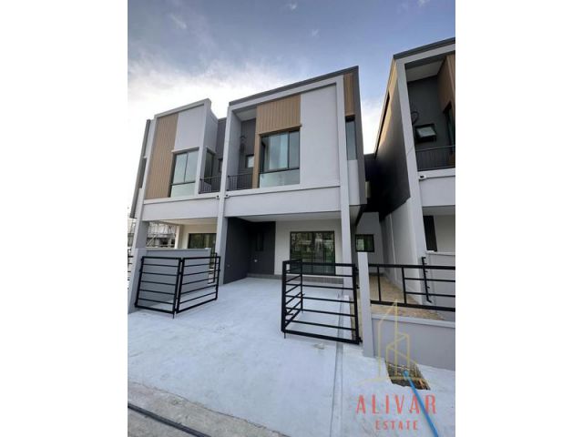 ให้เช่า ทาวน์โฮม 2 ชั้น Pleno Sukhumvit-Bangna 2