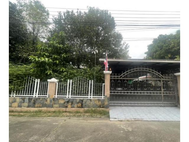 ให้เช่าและขาย บ้านเดี่ยว 2 ชั้น ชลลดา บางบัวทอง