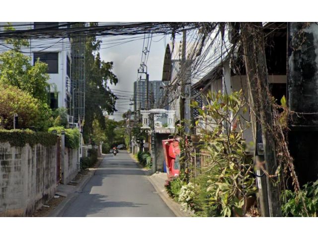 42768 ขายที่ดินประชาชื่น เข้า-ออกสะดวก