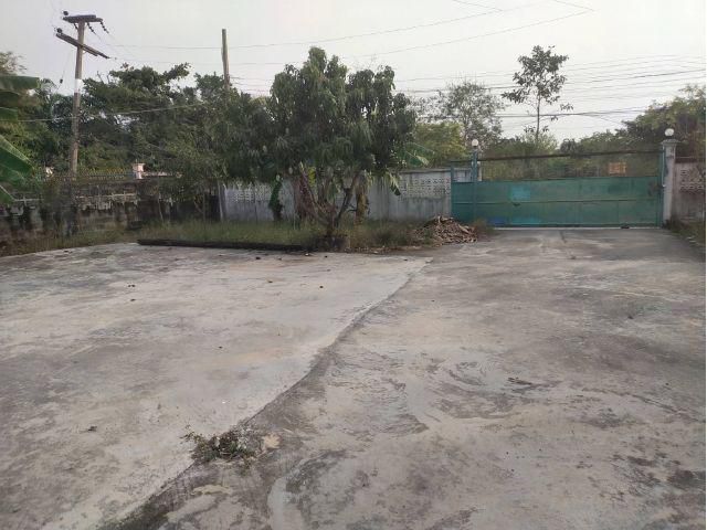 บ้านพร้อม โรงงานเล็ก  หนึ่งไร่  4,300,000    บาท