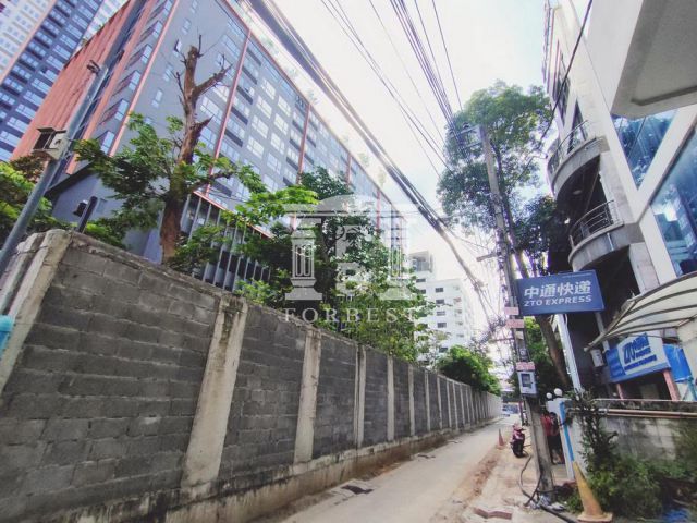 38431 ขายอาคารสำนักงานรัชดาภิเษก ใกล้MRT ห้วยขวาง
