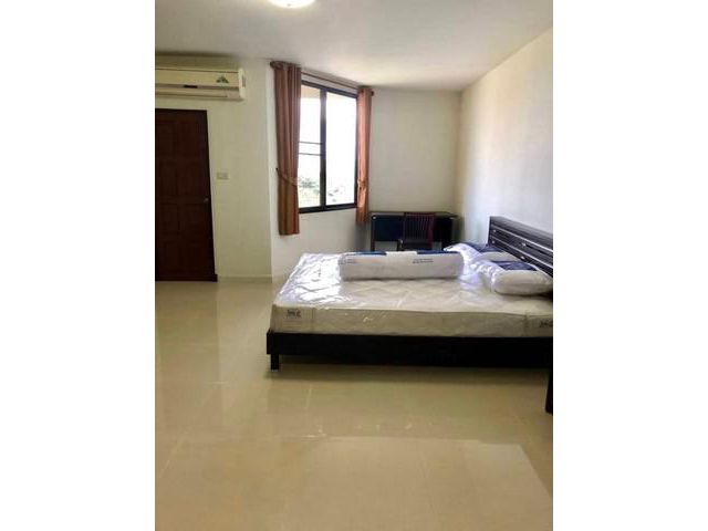 T02040 ขาย The Trio Condominium ชั้น 8 วิวสวย