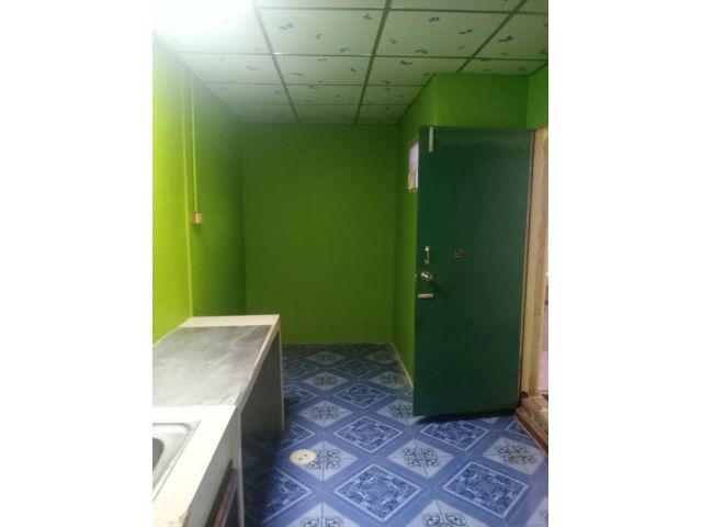 ขายบ้านเอื้ออาทร 2 ชั้นเนื้อที่ 21 ตารางวา ต่อเติมเต็มพื้นที่แถมแอร์ 1 ตัวอยู่ในซอย 12 หมู่บ้านเอื้ออาทรหลังเขาแก่นจันทร