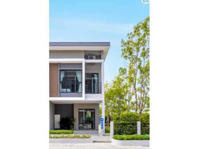 ให้เช่าทาวน์โฮม บ้านลุมพินี ทาวน์วิลล์ ลาดกระบัง-สุวรรณภูมิ