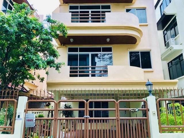 [H300]บ้านเดี่ยว 4  ชั้น สุขุมวิท31 อโศก ใกล้ BTSพร้อมพงษ์