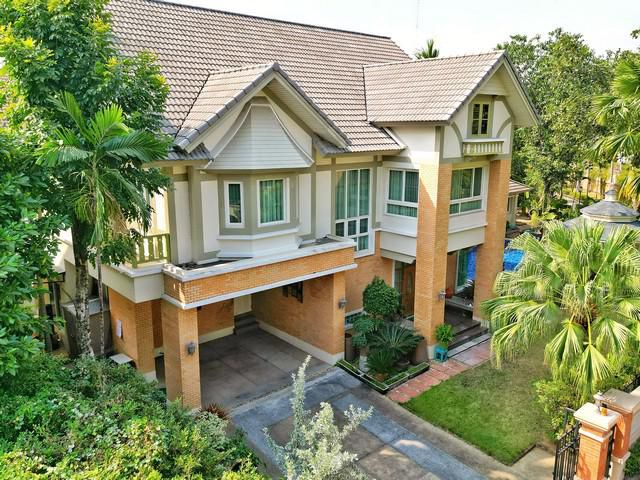 ขายบ้านหรู 221 ตรว. ม.Q House Avenueพระราม5 มีสระว่ายน้ำ พร้อมเรือนรับรอง