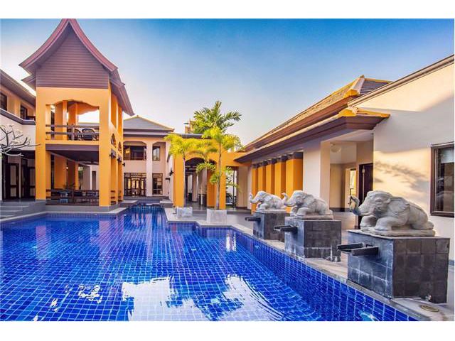 ขาย - วิลล่า 5 ห้องนอน 6 ห้องน้ำ หมู่บ้านภูธารา