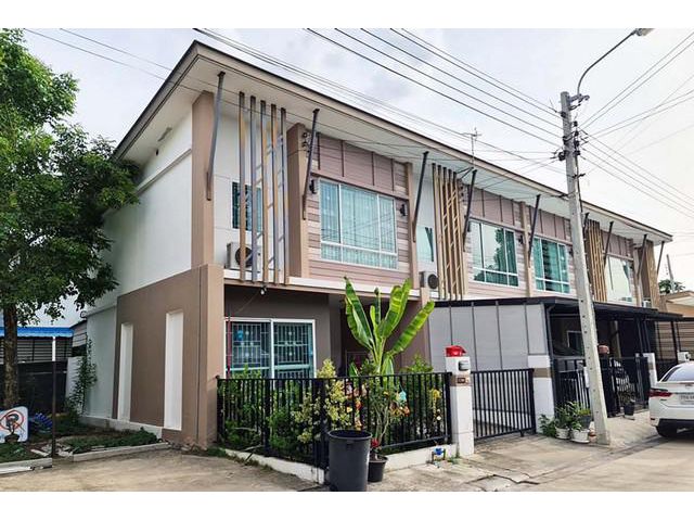 ขายทาวน์เฮ้าส์  หมู่บ้านพฤกษาไพร์ม นนทบุรี