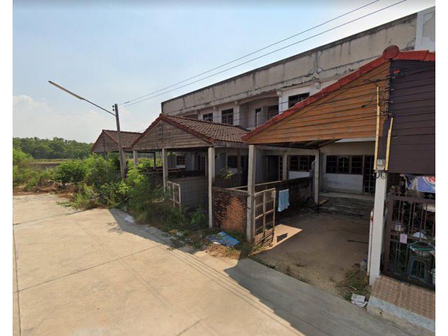 ขายทาวน์โฮมท่าถ่าน 2 ชั้น ใกล้ถนนเส้นฉะเชิงเทรา-กบินทร์บุรี 304 - 150 เมตร พนมสารคาม ฉะเชิงเทรา