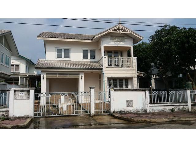 ขายบ้านเดี่ยว 2 ชั้น  บ้านฟ้าปิยรมย์เฟส7 พฤกษ์วารี
